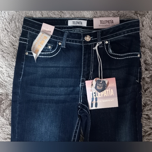 Telepatía Bling Bling Mid Rise Bootcut Jeans - Picture 4 of 5